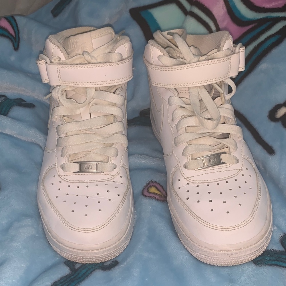 Nike Kids Cream High-Top Sneakers